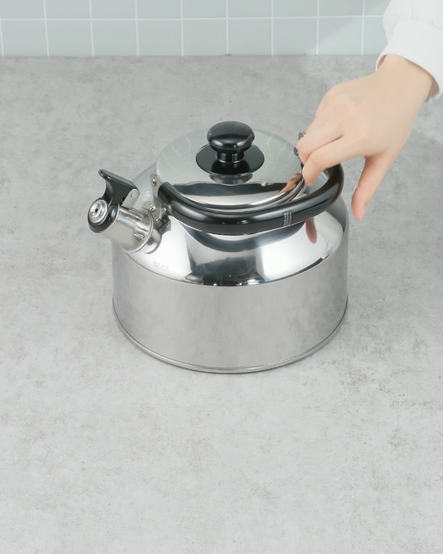 Amazon｜和平フレイズ 笛吹 広口 ケトル やかん 4.6L IH・ガス対応